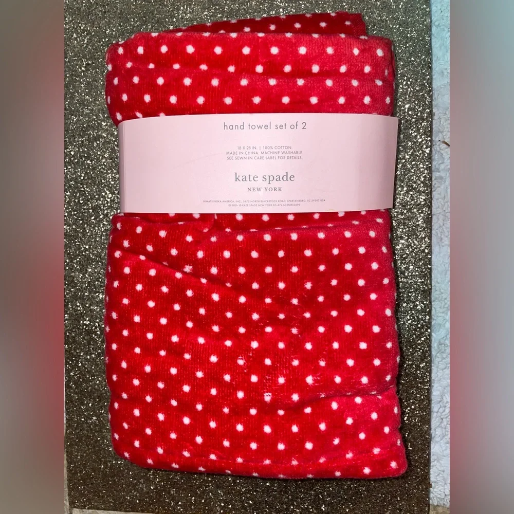 🎉HP🎉New! Kate Spade Red Dot Cotton Hand Towels 2 Pc 18”x28”♥️